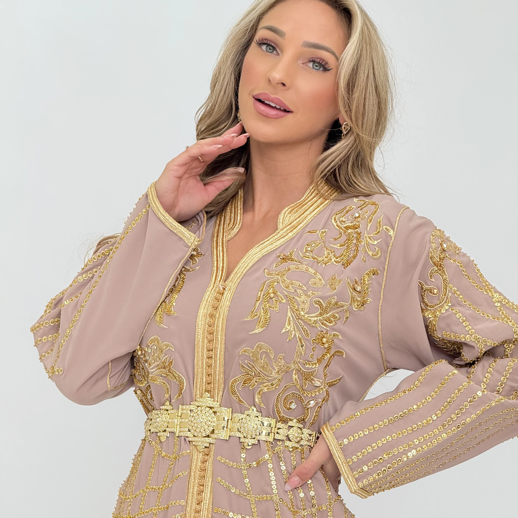 Caftan Liyana Nude - Image 4