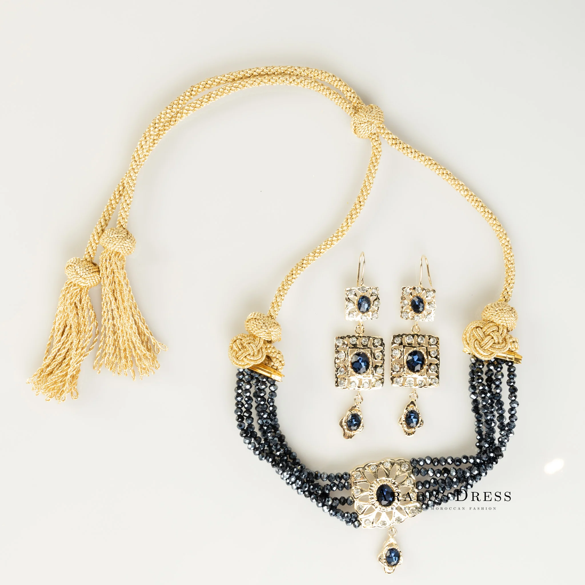 Oxfordblue Nifa necklace set - Image 2