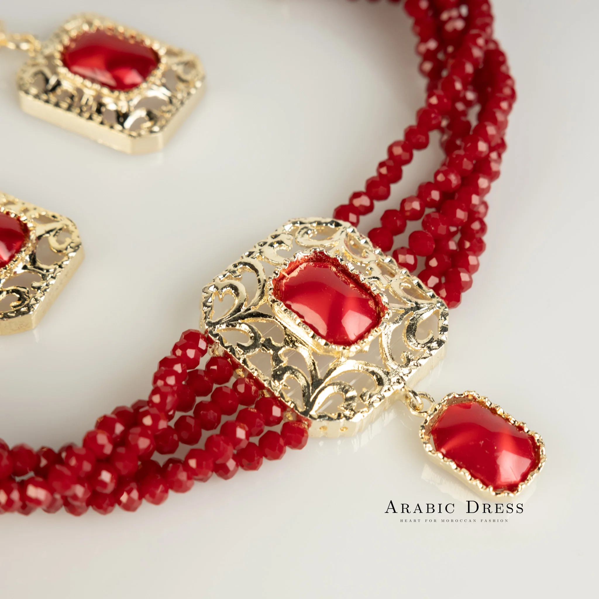 pomegrante Nifa necklace set - Image 3