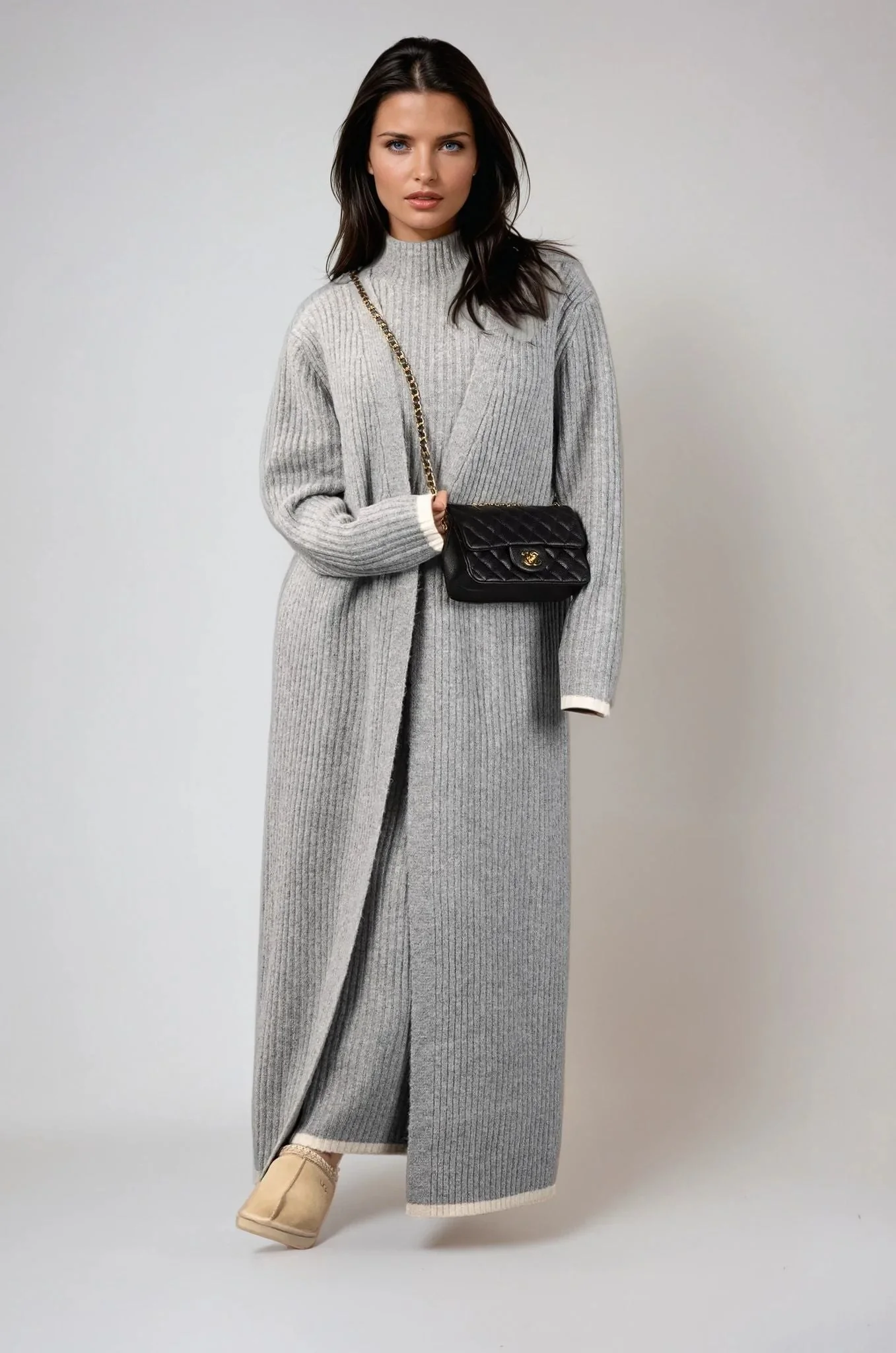 Fenne Grey - Image 3