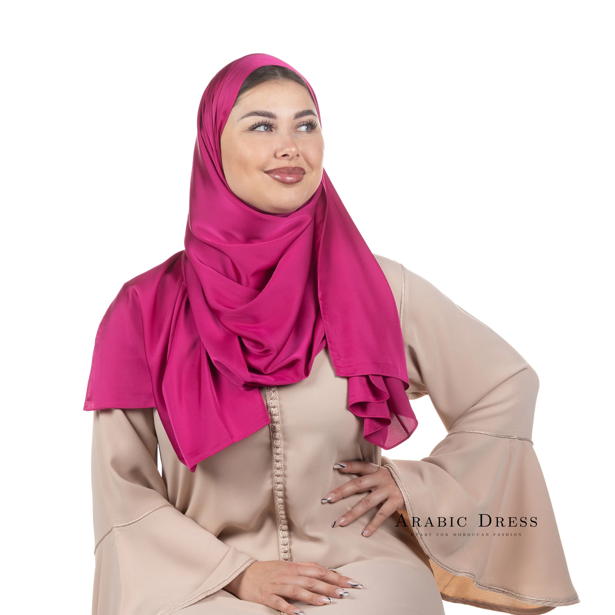 Hijab Lussi Satin Magenta - Image 2