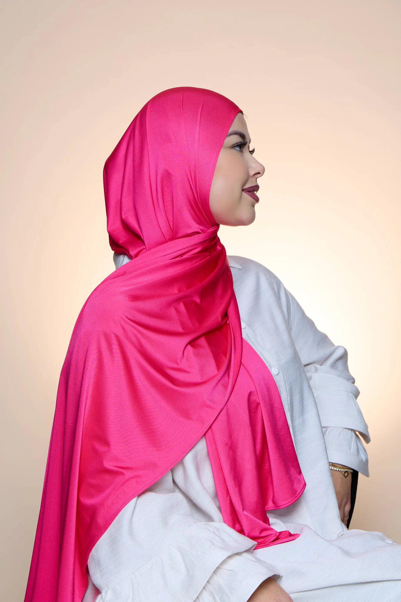 Hijab Premium Satin Mae Ruby Pink - Image 3