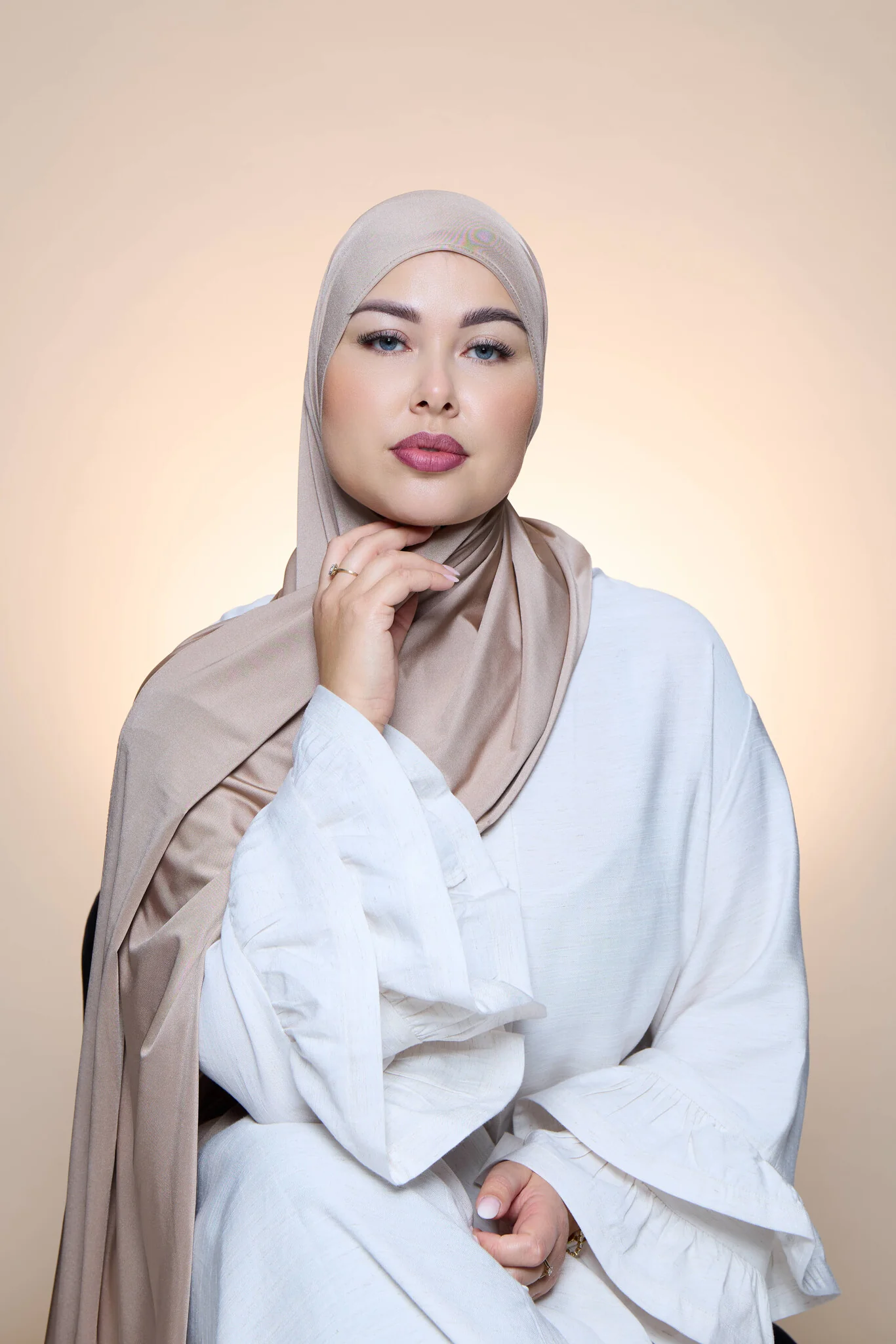 Hijab Premium Satin Mae Smoke Gray - Image 2