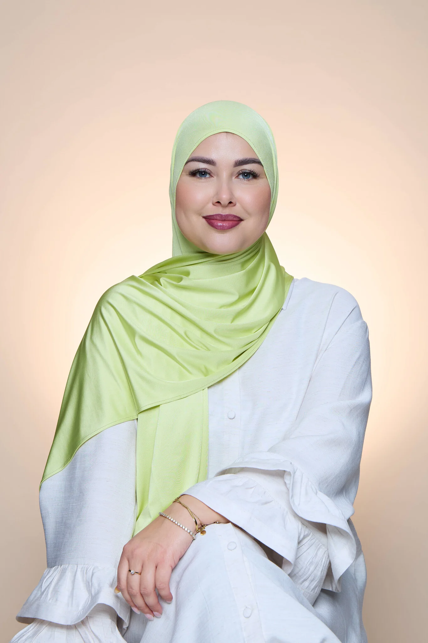 Hijab Premium Satin Mae Tea Green