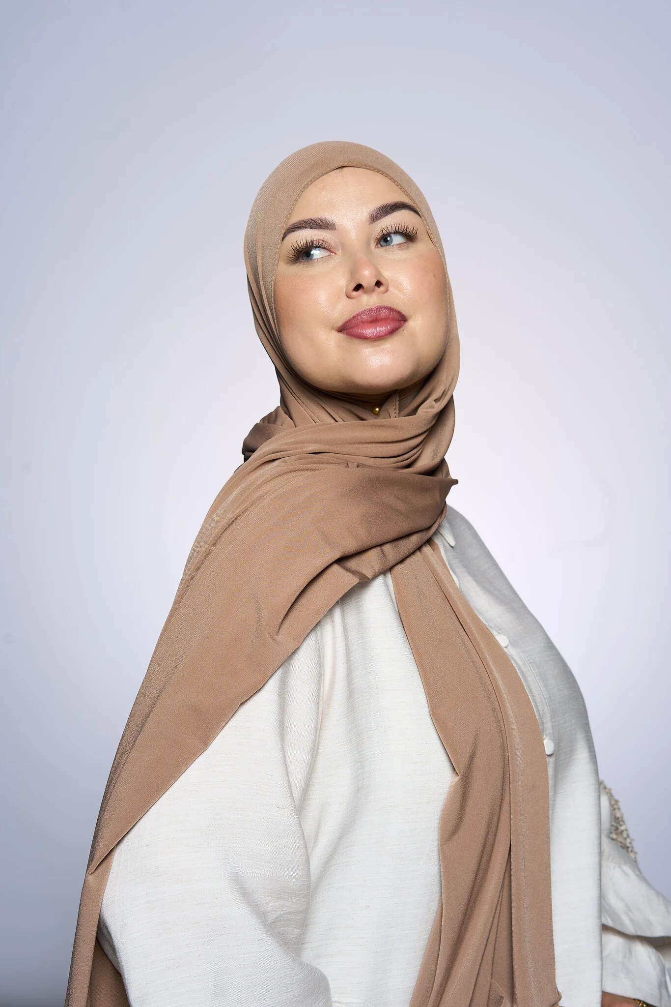 Premium Jersey Hijab Fin -  Cacao - Image 3
