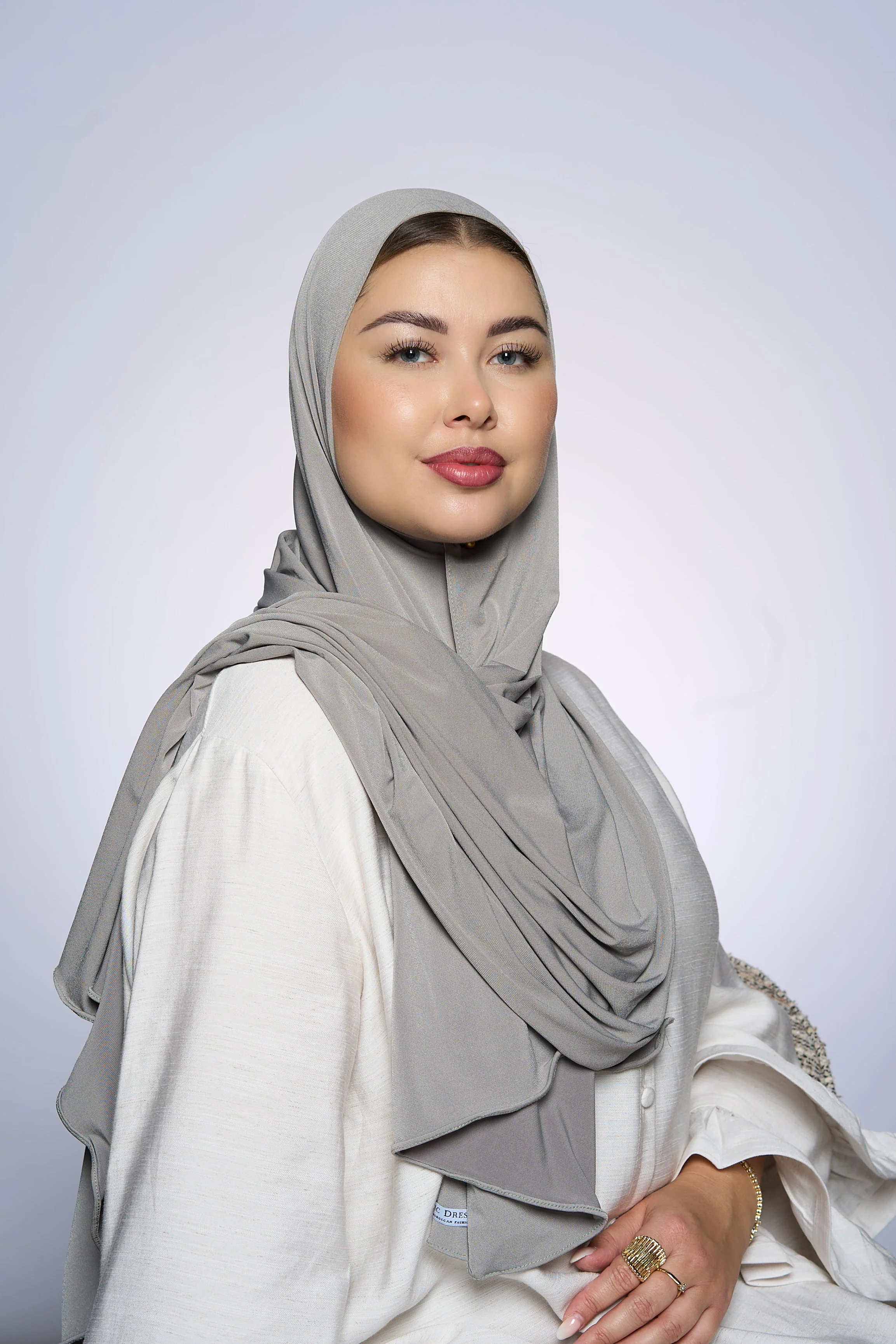 Premium Jersey Hijab Fin -  Tin - Image 2