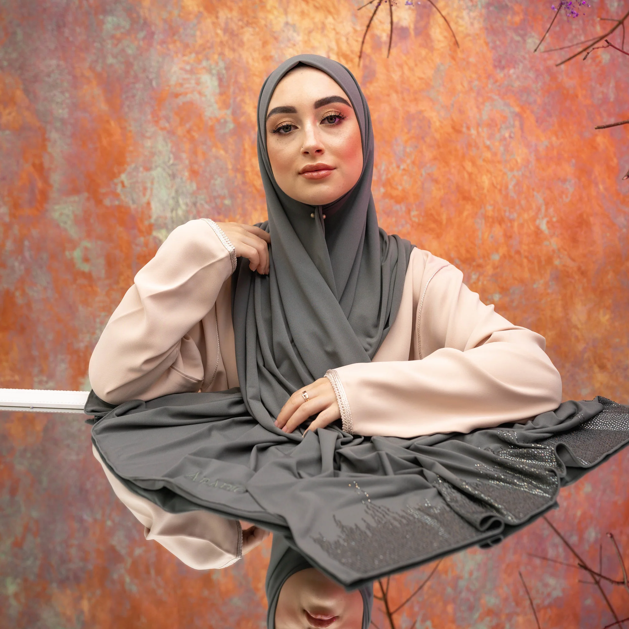 PREMIUM JERSEY HIJAB LIA - TAUPE GRAY - Image 3