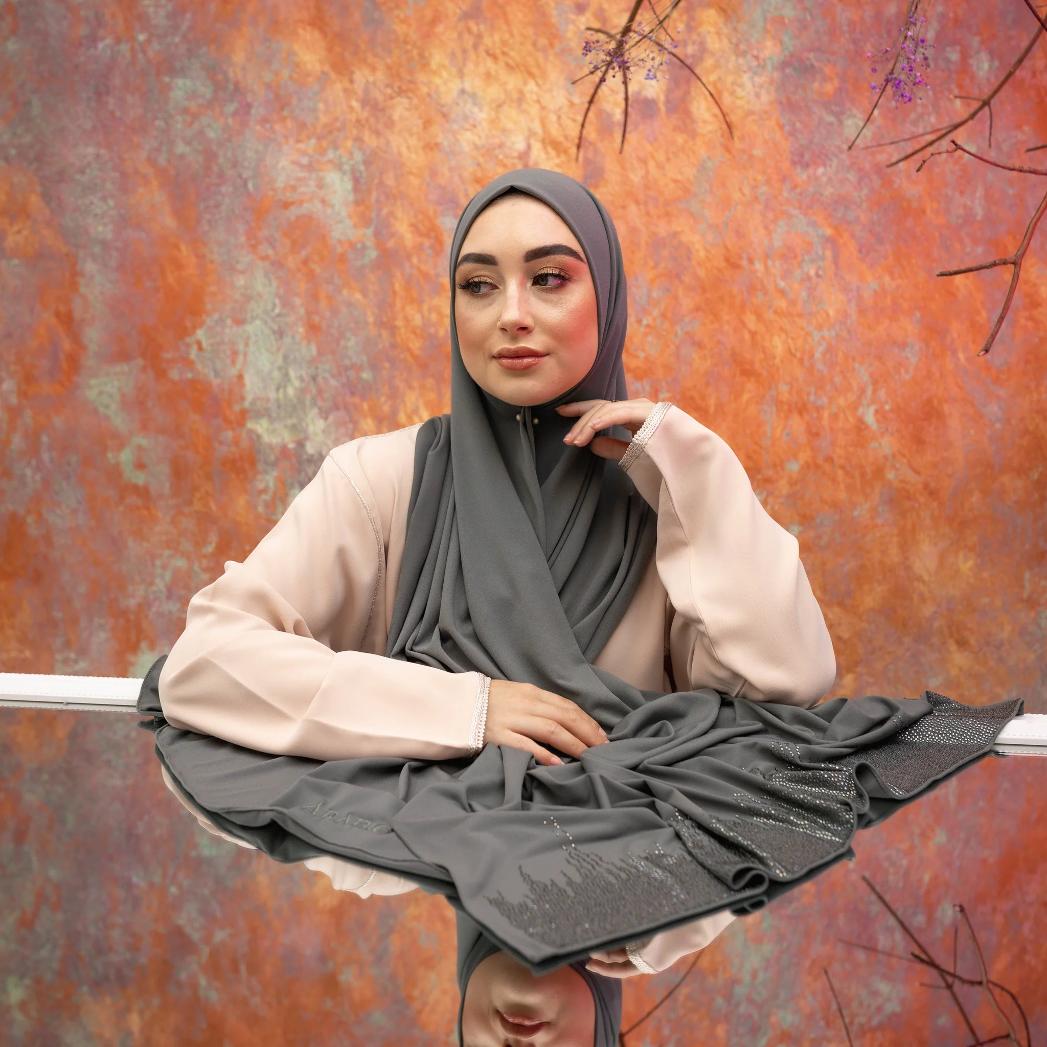PREMIUM JERSEY HIJAB LIA - TAUPE GRAY - Image 4