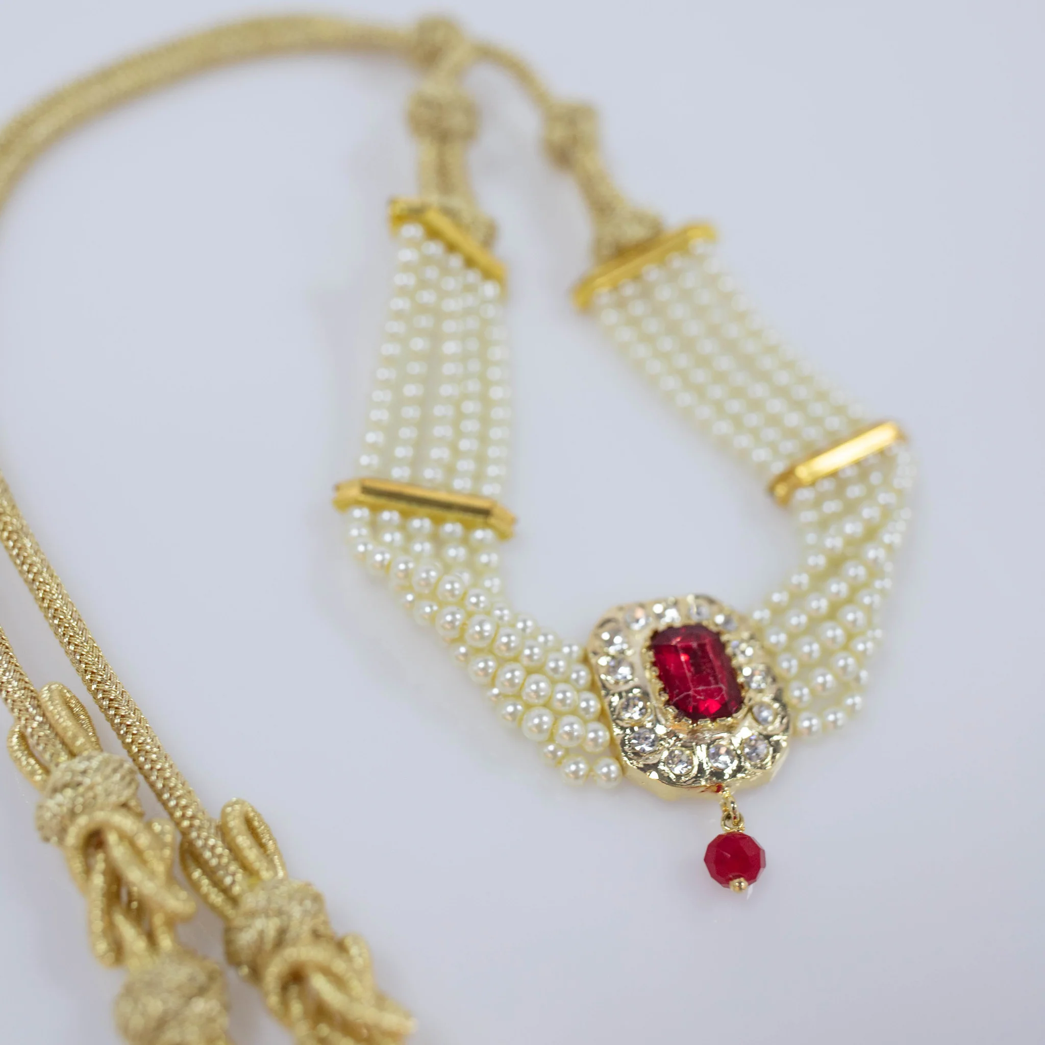 RED PEARL NECKLACE - Image 3
