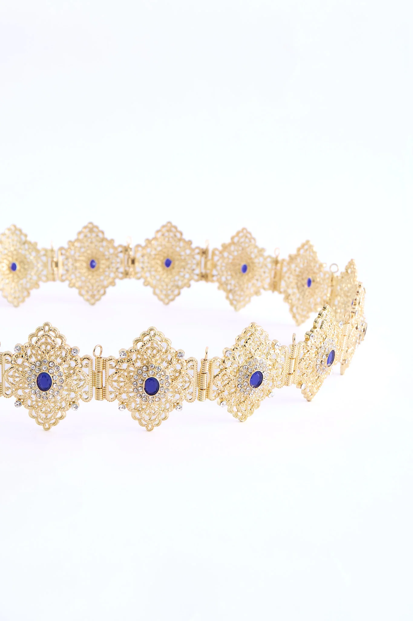 Shin Gold/Blue Belt